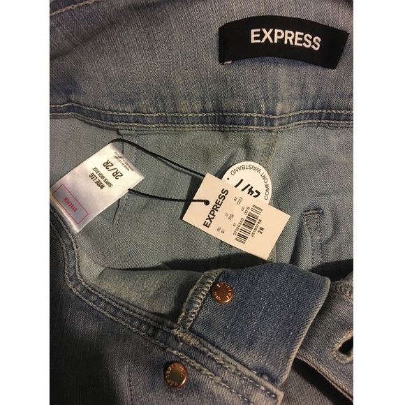 Express High Waisted Button Fly Wide Leg Jeans - Picture 6 of 8